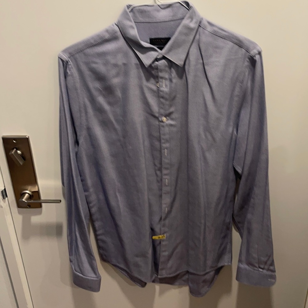 Men’s Zara shirt